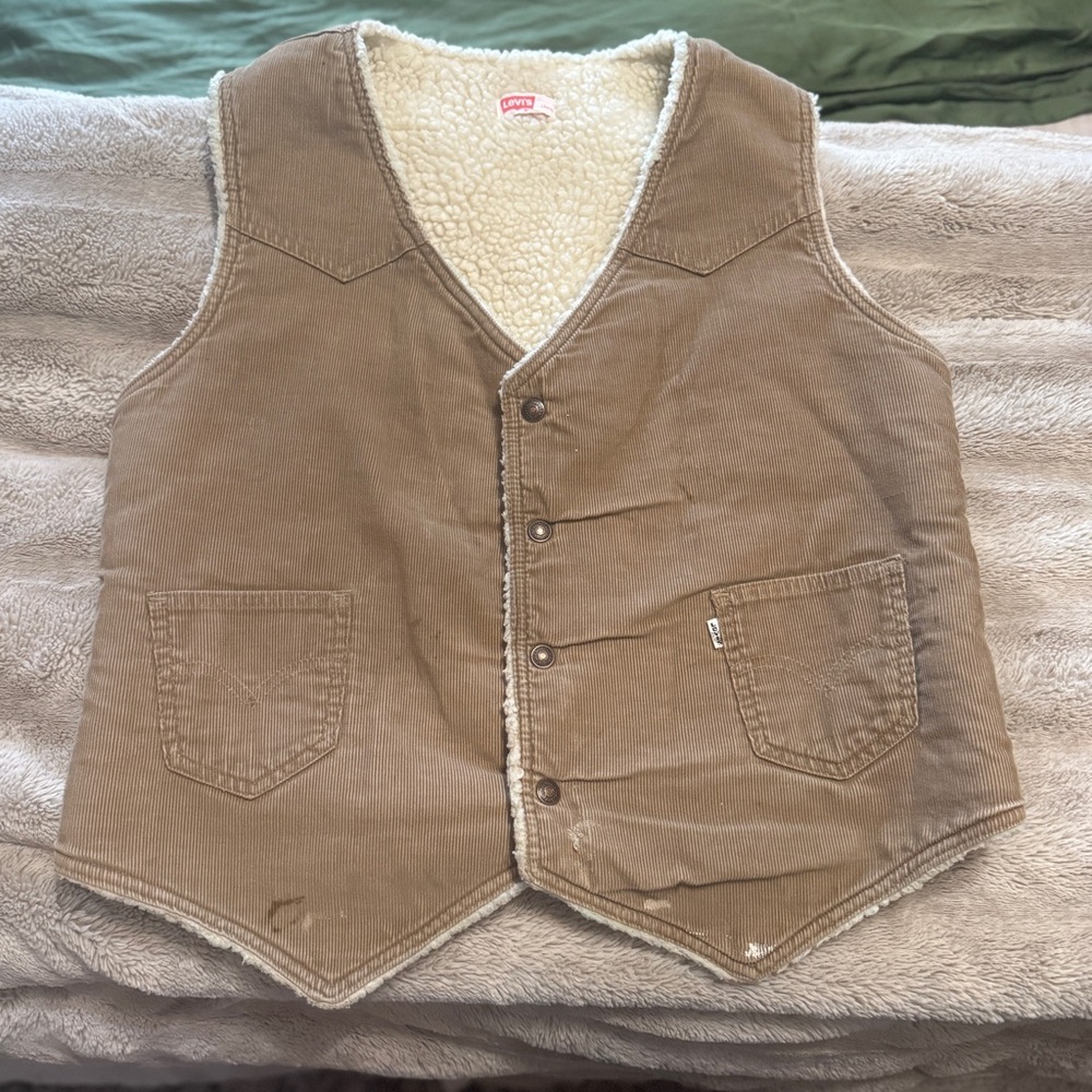 Vintage 70s Levi’s Sherpa-Lined Corduroy Vest – Brown Tan – Western Workwear